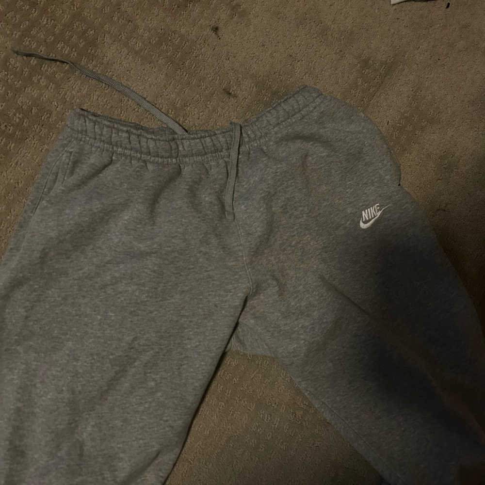 Nike Heather Gray Joggers